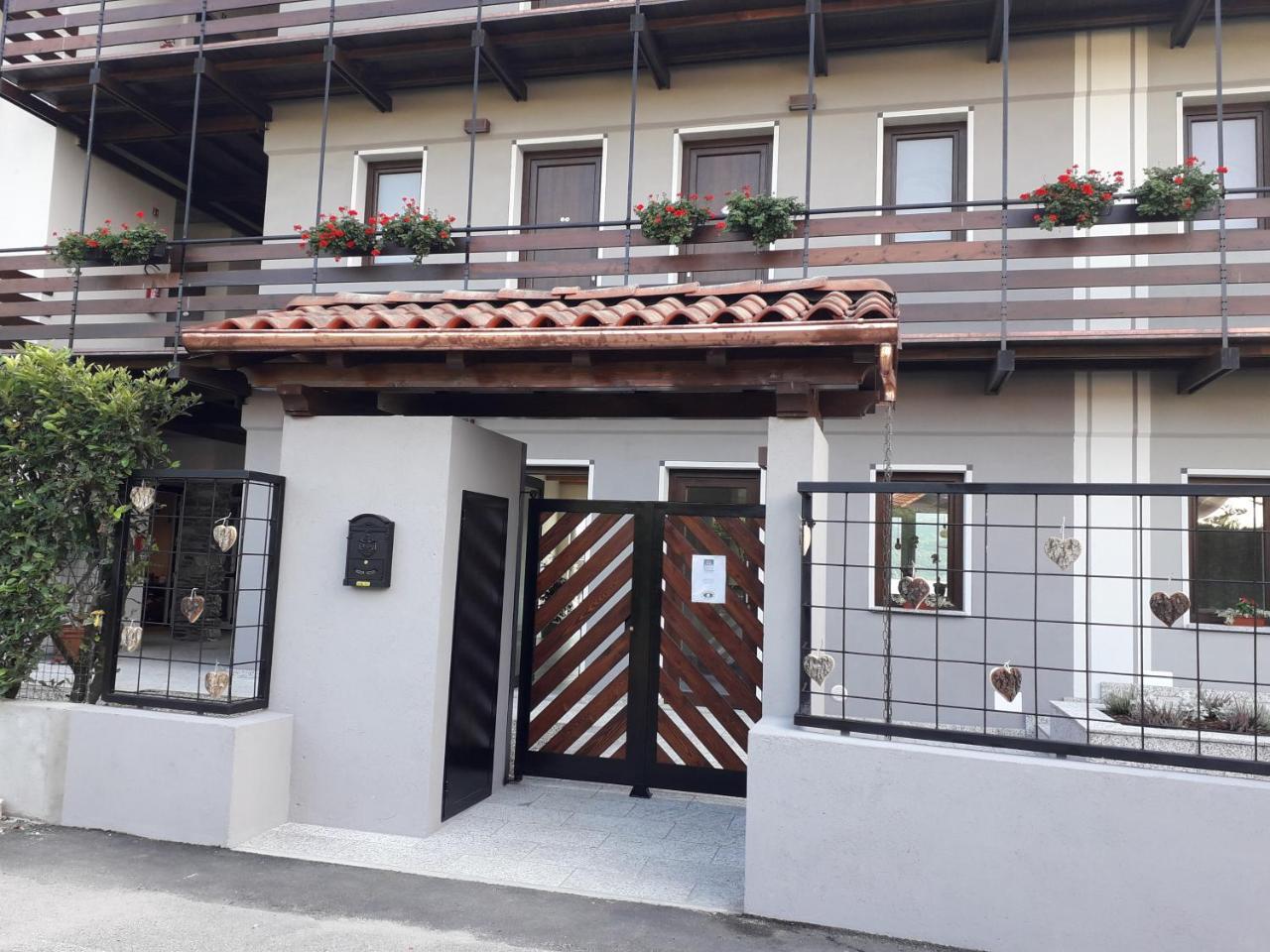 Cascina Tumas Orta Lake Pettenasco Exteriör bild
